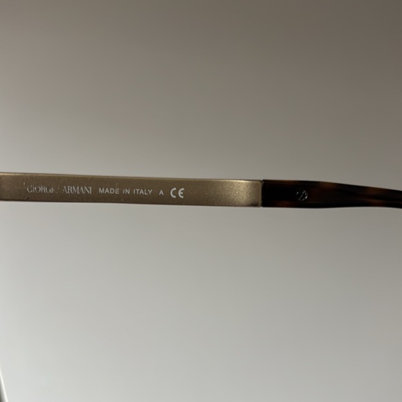 Giorgio Armani Sunglassess 8011 model - Picture 5 of 8